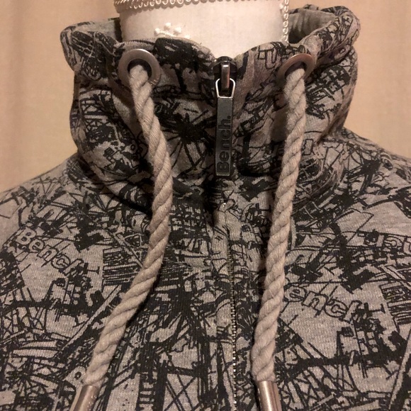 Tunic Length Zip-Up Jacket - Picture 3 of 5